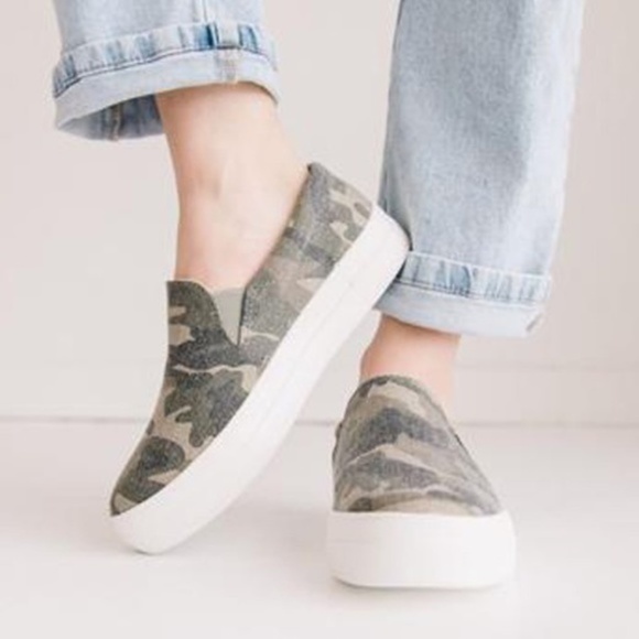 Olive green Camouflage SlipOn Platform Sneakers camo - Picture 2 of 6